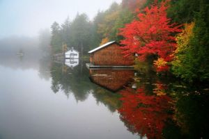 Sixth Lake boathouses - photo gallery luscious outdoor living.jpg